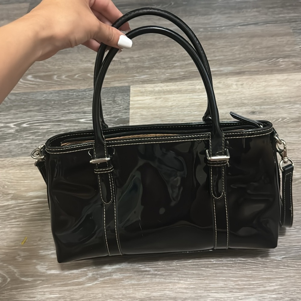 Crazy Horse By Liz Claiborne Black Black Shoulder Bag